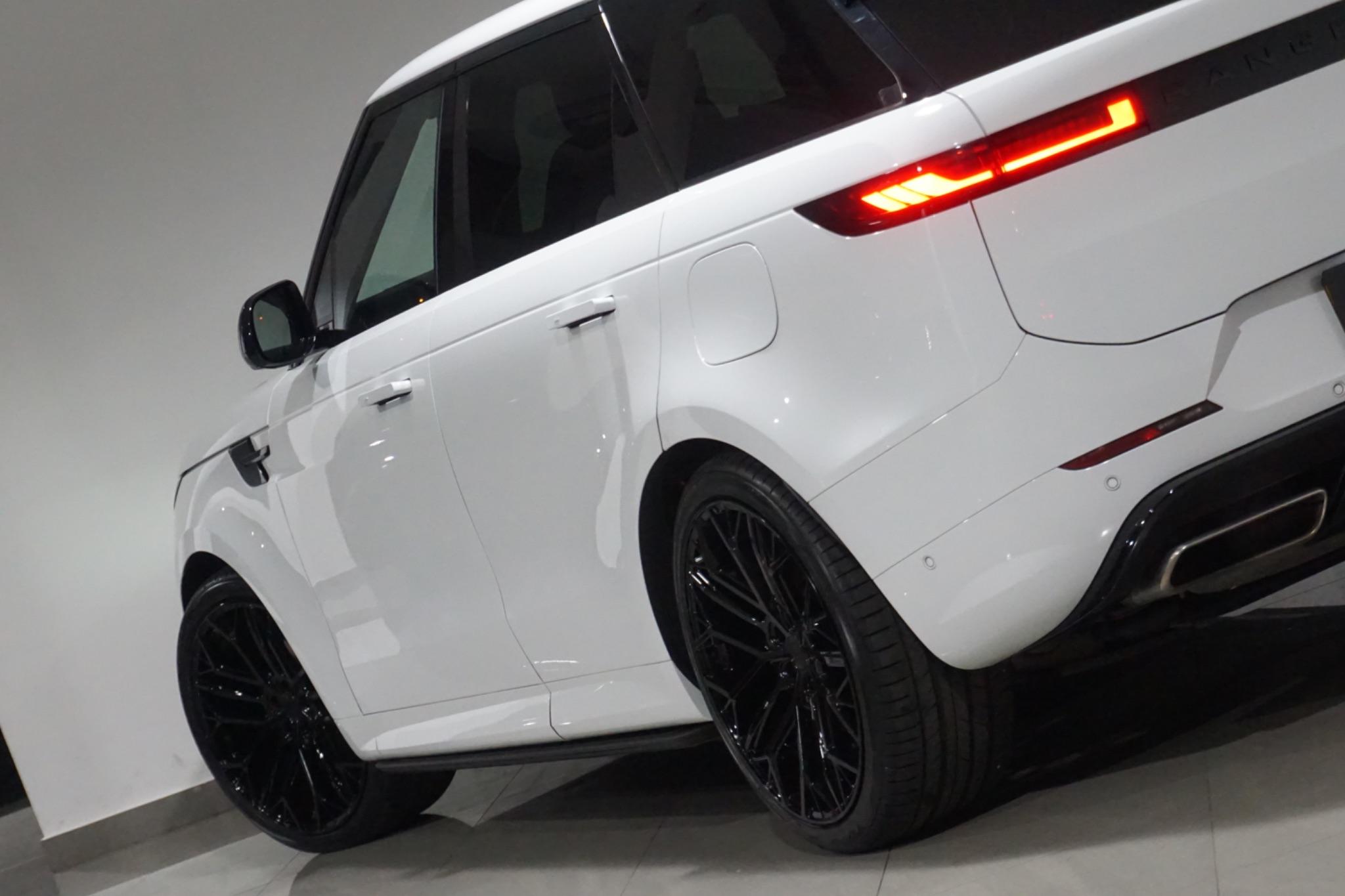 Land Rover Range Rover Sport 3.0 P440e 38.2kWh Dynamic SE Auto 4WD Euro 6 (s/s) 5dr